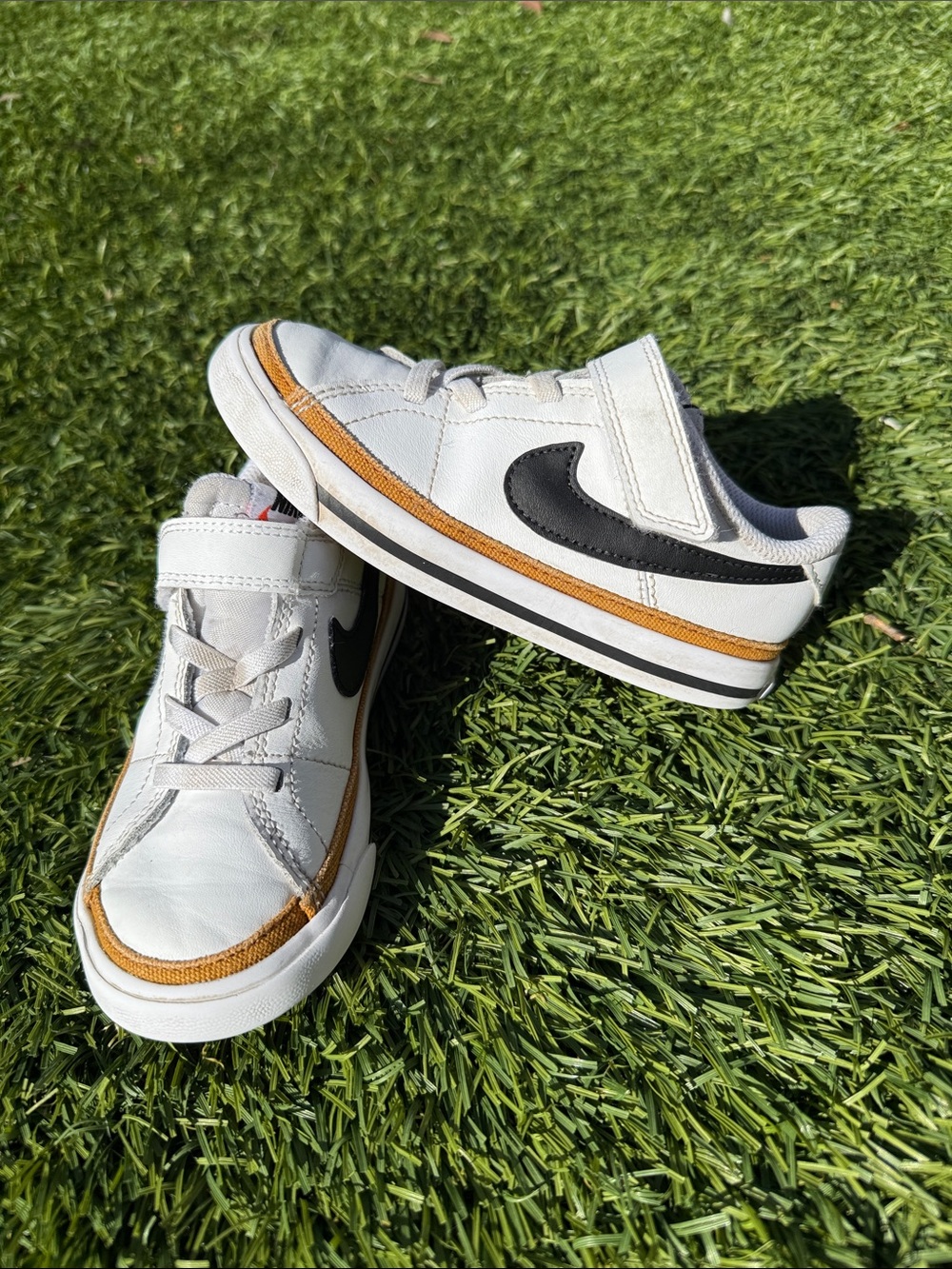Nike Court Legacy Little Kids White Sneakers 9.5